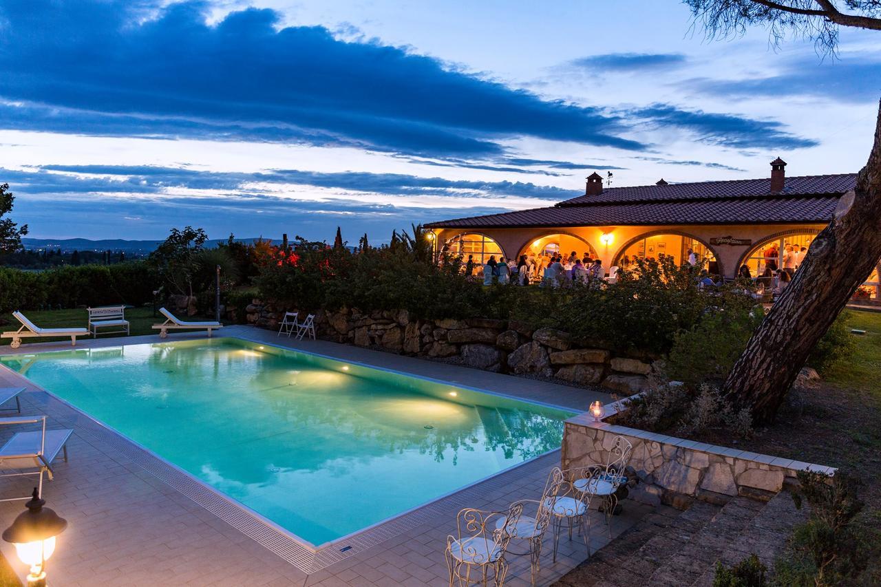 La Locanda Della Vecchia Hosteria Gavorrano Exteriör bild
