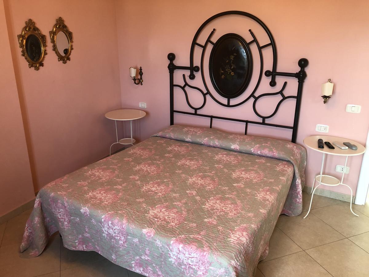 La Locanda Della Vecchia Hosteria Gavorrano Exteriör bild