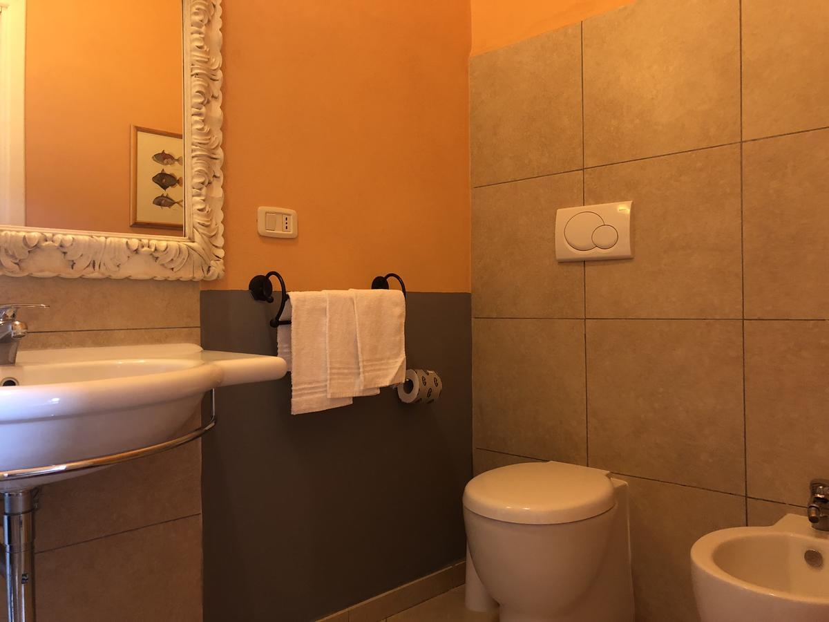 La Locanda Della Vecchia Hosteria Gavorrano Exteriör bild